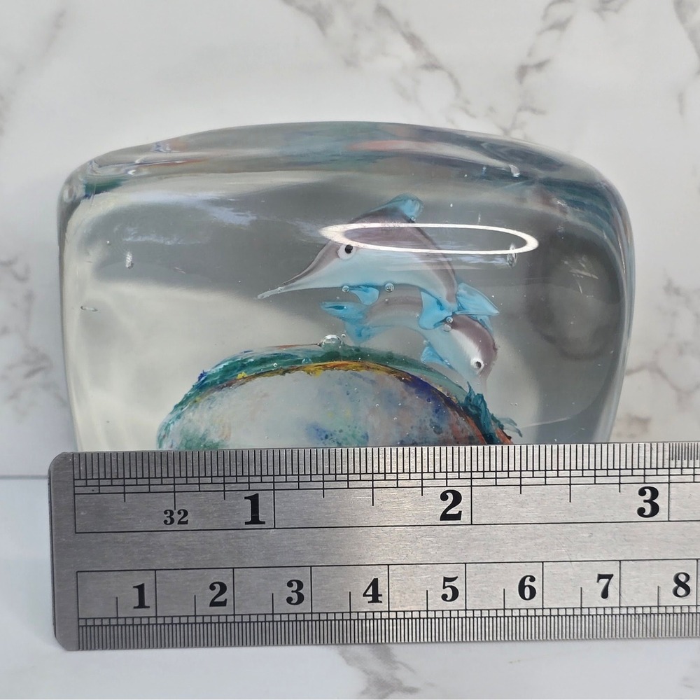 Vintage Art Glass Dolphin Paperweight Ocean Reef Figurine Blue Clear 3in - Picture 7 of 9